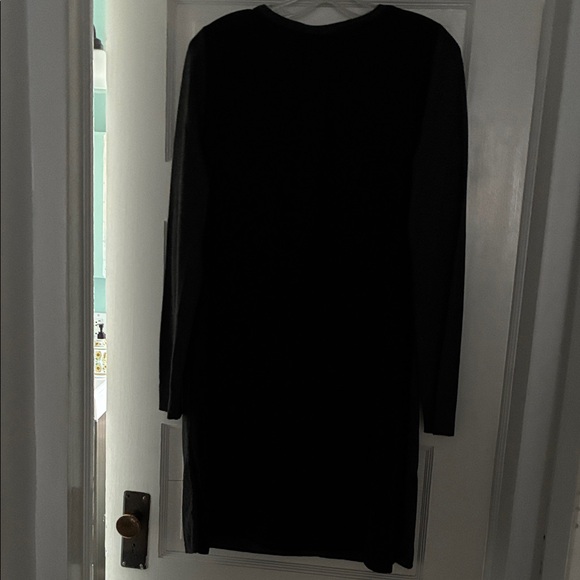 LOFT Black V-Neck Long Sweater - Picture 2 of 4